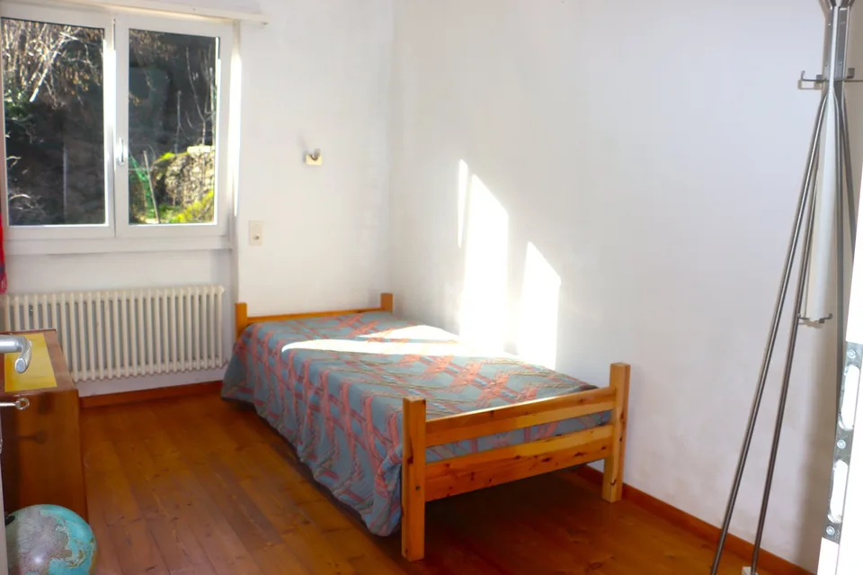 Über den Seen sonniges Zweifamilienhaus – Foto 9 von 22