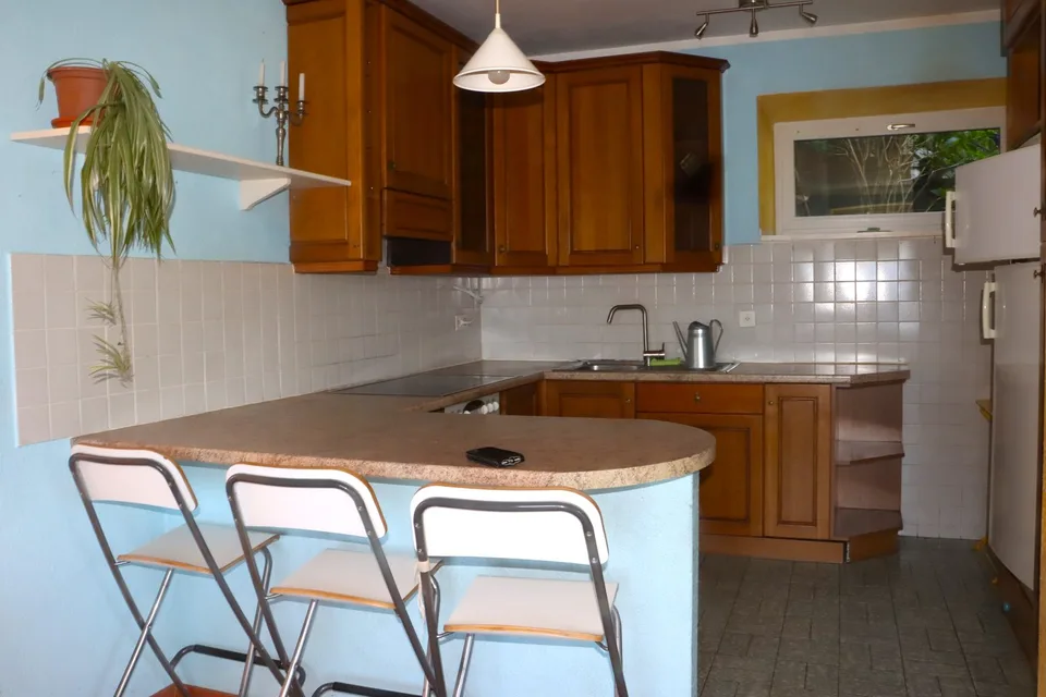 Über den Seen sonniges Zweifamilienhaus – Foto 13 von 22
