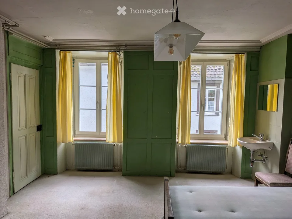 Spacious room in historic Diesbach guesthouse