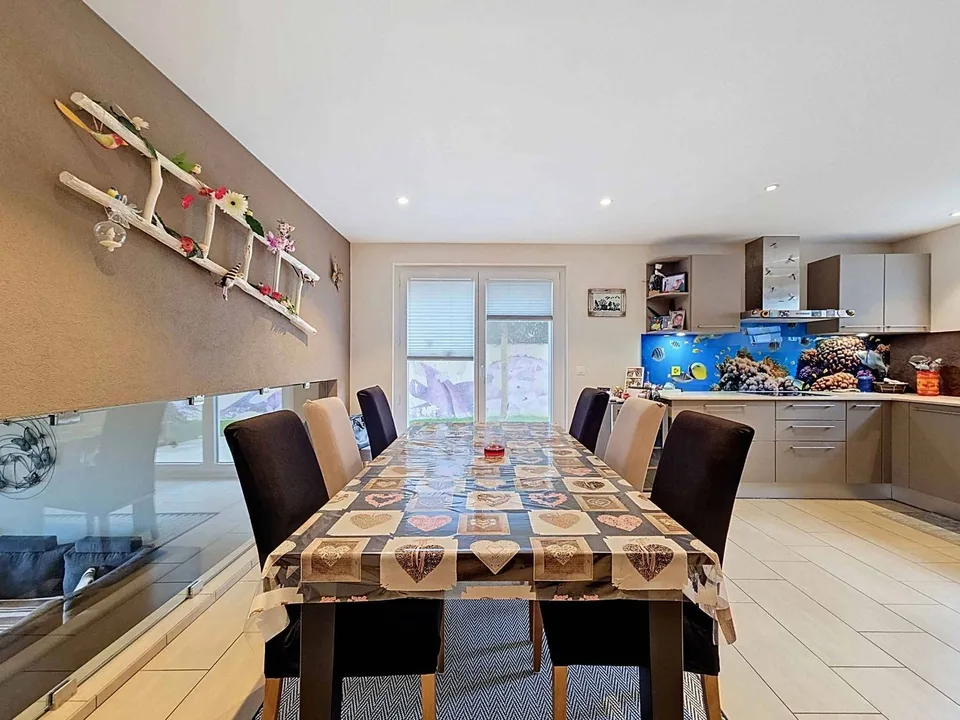 Magnifique villa de 4.5 pièces avec vue panoramique sur le Jura et la – foto 23 di 44
