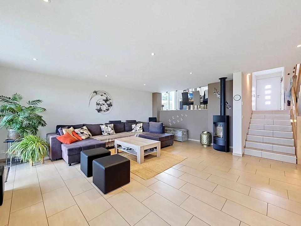 Magnifique villa de 4.5 pièces avec vue panoramique sur le Jura et la – foto 18 di 44