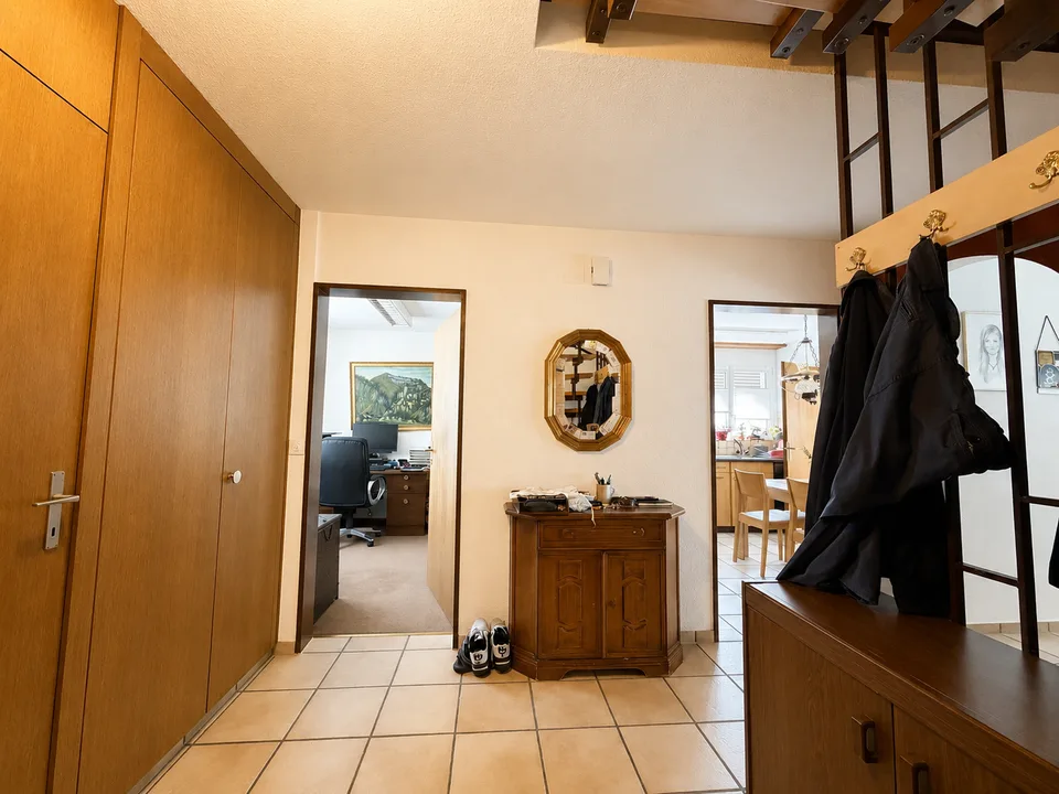 2 semidette con 5,5 locali ciascuna in vendita in una zona tranquilla a Balsthal – foto 8 di 23