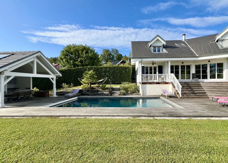 Frankreich - Außergewöhnliche Villa mit Pool in grüner Umgebung – Foto 5 von 8