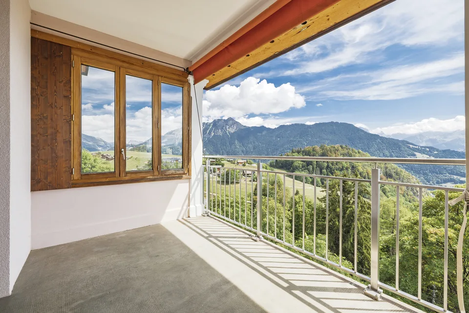Wohnung mit 3 Zimmern und atemberaubendem Blick – Foto 2 von 13