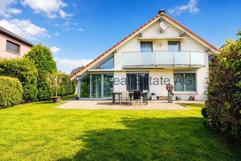 Habiter à la mode près de la frontière suisse – photo 2 sur 13