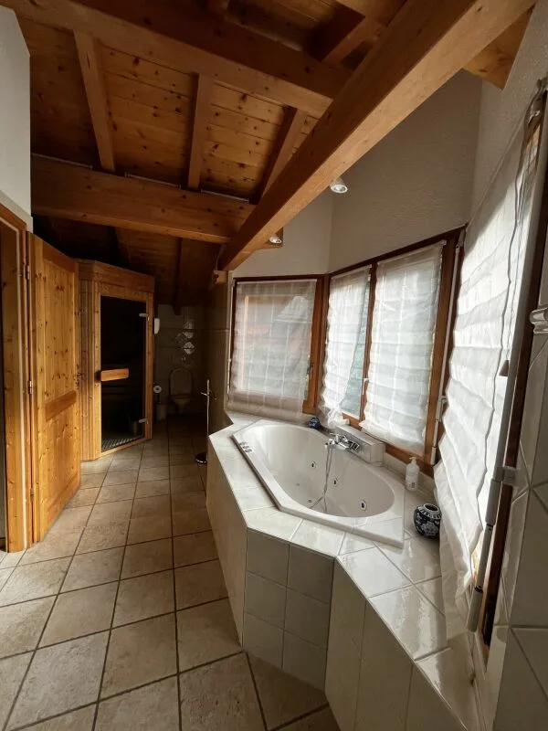 Chalet 4.5 locali a Crans-Montana