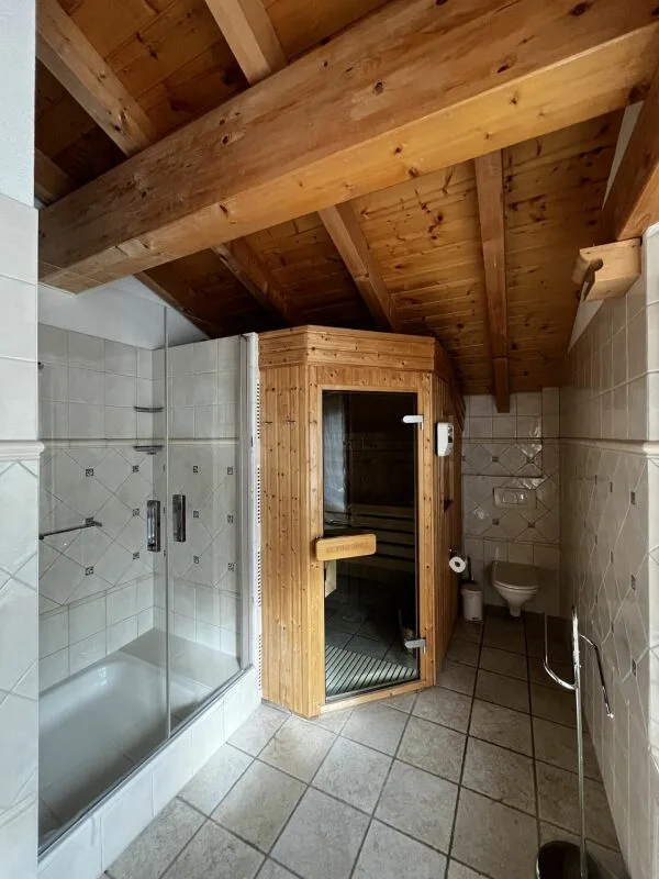 Chalet 4.5 locali a Crans-Montana