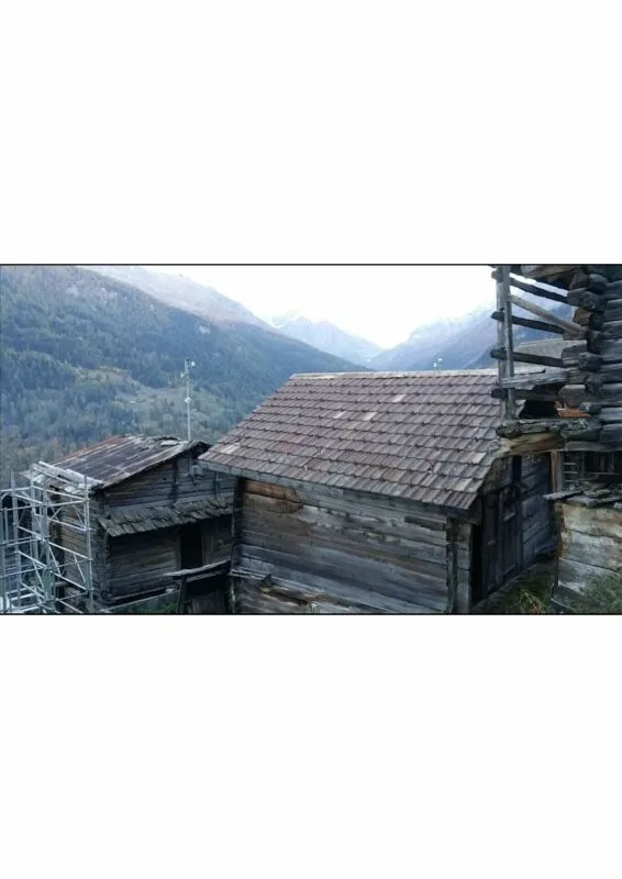 Maiens/Granaio da ristrutturare con vista sulle Alpi Vallesane – foto 2 di 4