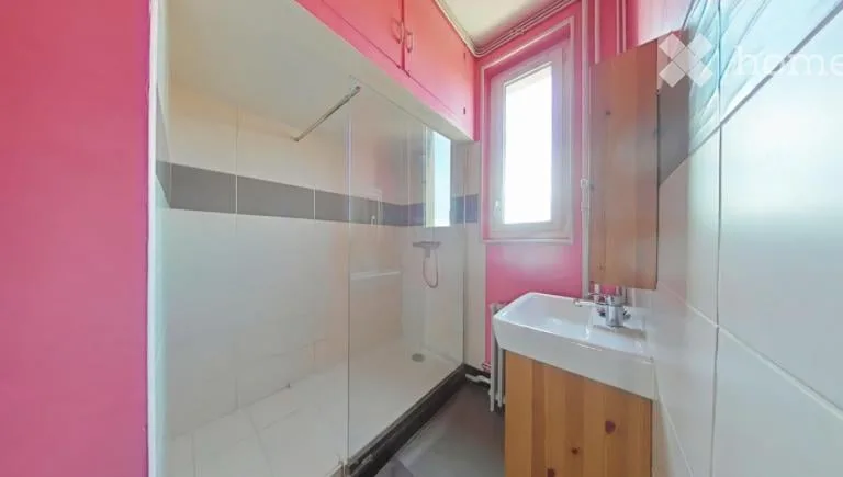 Charmant appartement de 2 pièces à Rizenbach, disponible immédiatement