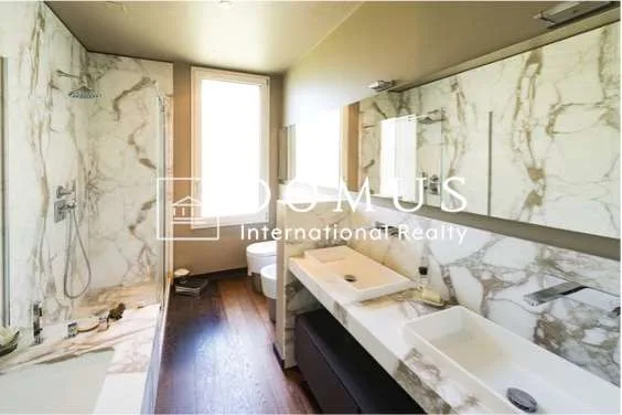 Sky Penthouse, breathtaking view – photo 9 of 9
