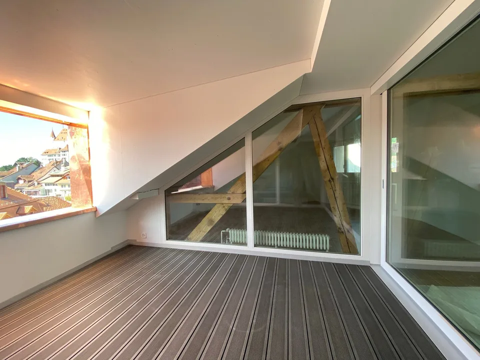 Apartment with loggia in Thun – photo 2 of 14