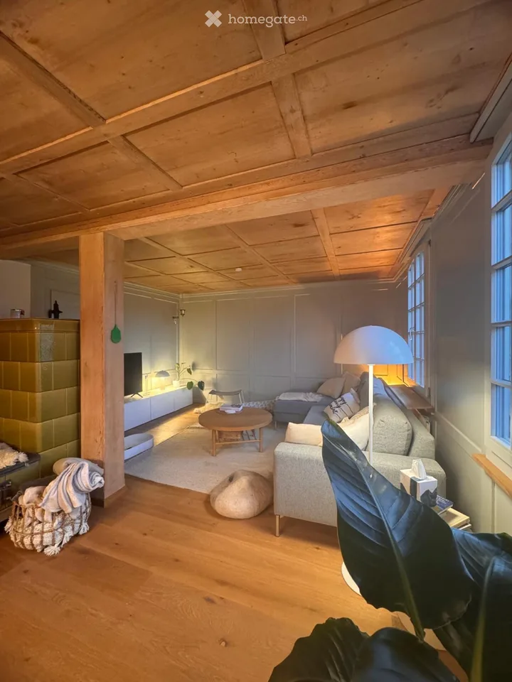 Schöne 4.5 Zimmer Stöckliwohnung zu vermieten