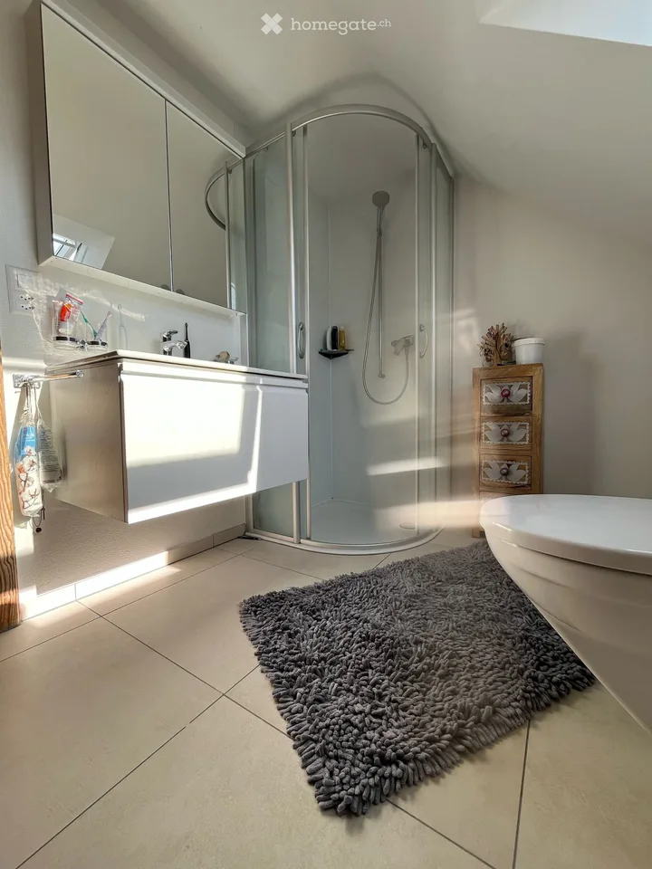 Schöne 4.5 Zimmer Stöckliwohnung zu vermieten