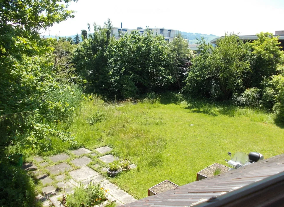Casa familiare di 6 locali a Stäfa con giardino di stile parco.
