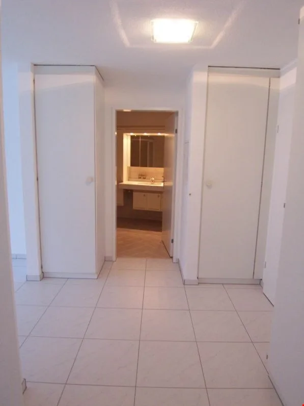 *Die 2-Minutenwohnung * Wintergarten * Eigentumswohnung der Extraklasse zur Miete ! *