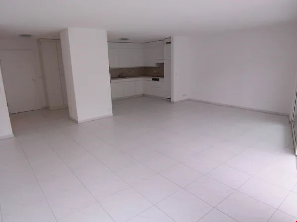 *Die 2-Minutenwohnung * Wintergarten * Eigentumswohnung der Extraklasse zur Miete ! *
