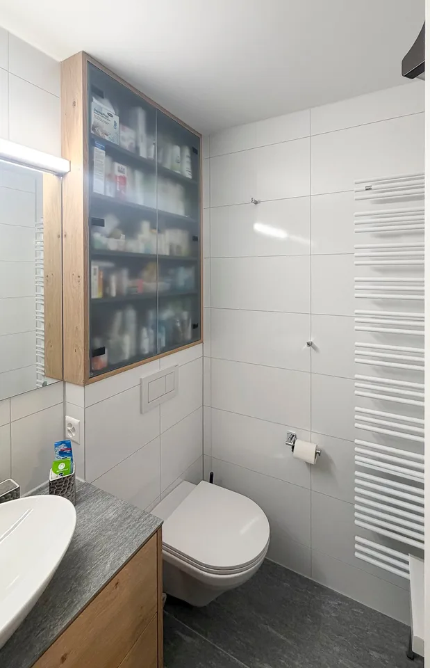 Charmant appartement de vacances de 2,5 pièces, complètement rénové à Flims – photo 12 sur 13