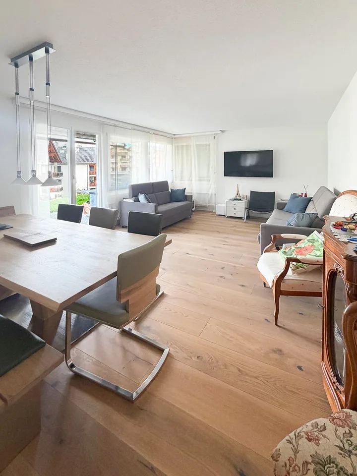 Charmant appartement de vacances de 2,5 pièces, complètement rénové à Flims – photo 6 sur 13