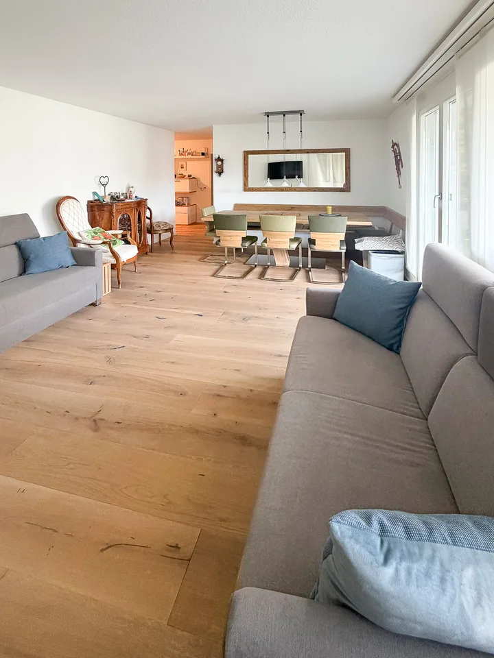 Charmant appartement de vacances de 2,5 pièces, complètement rénové à Flims – photo 5 sur 13