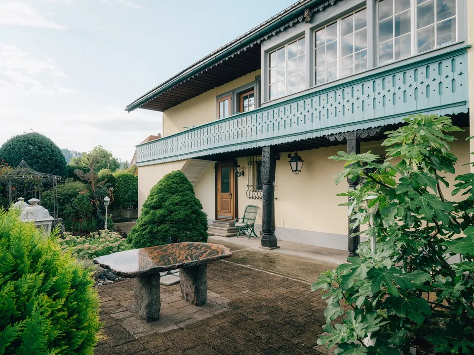 Charaktervolles 12-Zimmer Wohnhaus an idealer Lage in Bern – Foto 3 von 22