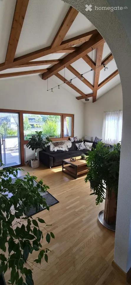 4.5 room apartment with garage and large balcony