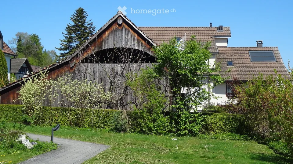 Mehrfamilienhaus mit 3 Wohnungen als Anlageobjekt oder Generationenhaus in Egg b ZH – Foto 3 von 18