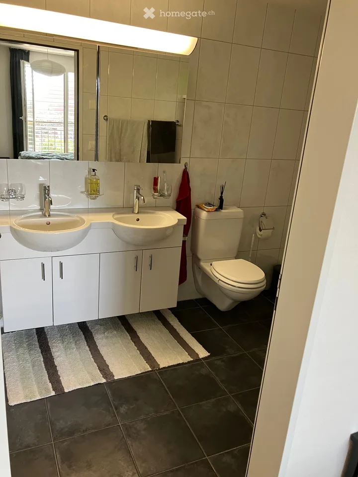 Mehrfamilienhaus mit 3 Wohnungen als Anlageobjekt oder Generationenhaus in Egg b ZH – Foto 10 von 18