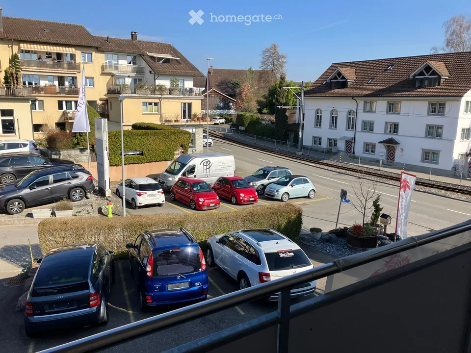 Mehrfamilienhaus mit 3 Wohnungen als Anlageobjekt oder Generationenhaus in Egg b ZH – Foto 12 von 18