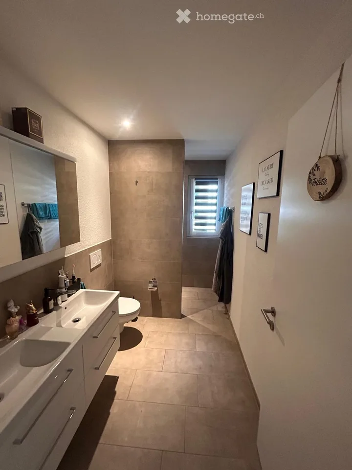 Appartamento moderno 4.5 locali in un edificio nuovo a Wölflinswil