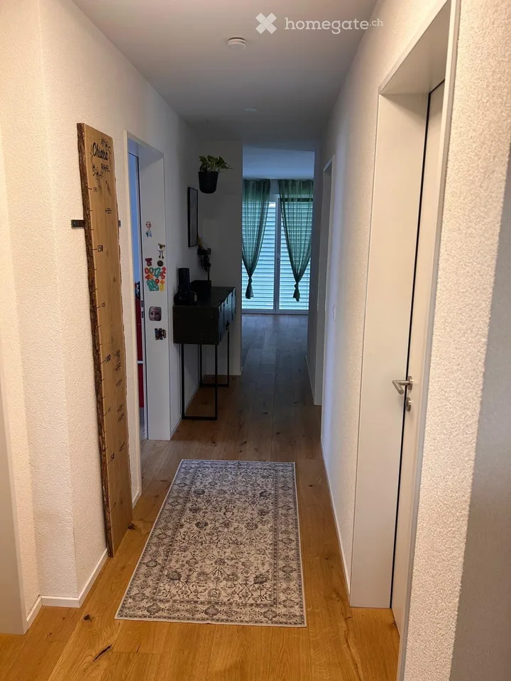 Appartamento moderno 4.5 locali in un edificio nuovo a Wölflinswil