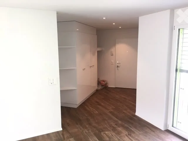 Luxuriöse, helle Wohnung im steuergünstigen Lufingen