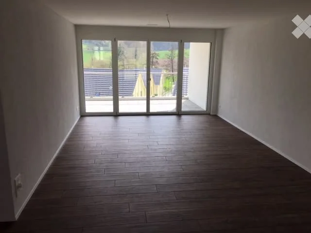 Luxuriöse, helle Wohnung im steuergünstigen Lufingen