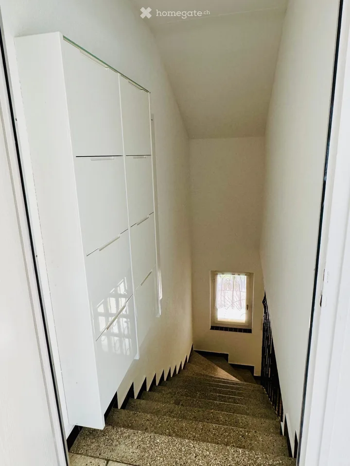 Gemütliche 3.5-Zimmer OG-Whg mit Weitblick an begehrter Lage - bezugsbereit ab dem 01. Dezember 2026