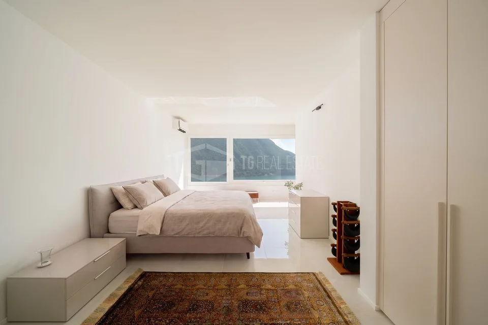 APPARTAMENTO AMMOBILIATO CON VISTA LAGO – Foto 9 von 14