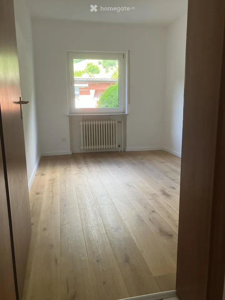VIEW THAT INSPIRES – Bright 4-room apartment with lake and mountain view in Alpnachstad