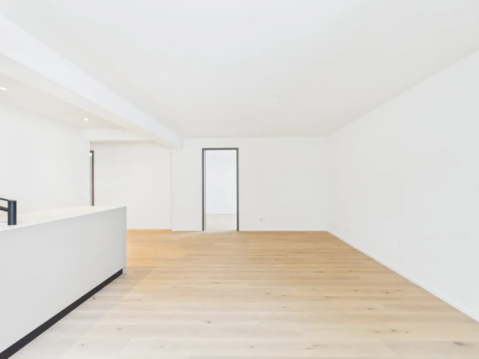 4.5-Zimmer Eigentumswohnung mit See-, Stadt- und Bergsicht! – Foto 3 von 14