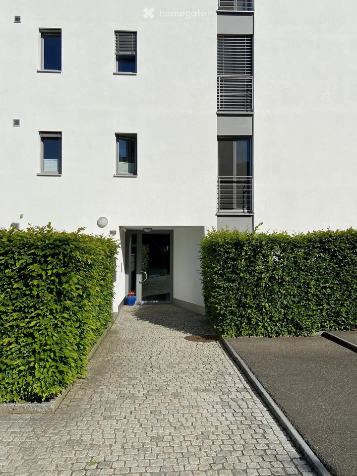 3½-room maisonette attic apartment (possibility of realization as 4½ rooms) – photo 4 of 28