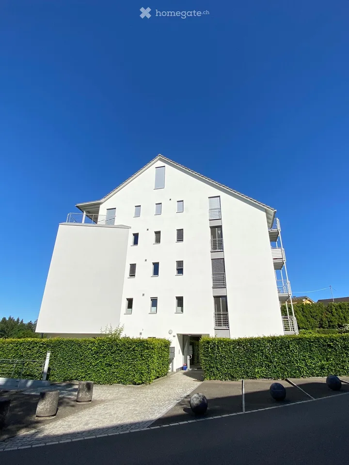 3½-room maisonette attic apartment (possibility of realization as 4½ rooms) – photo 2 of 28