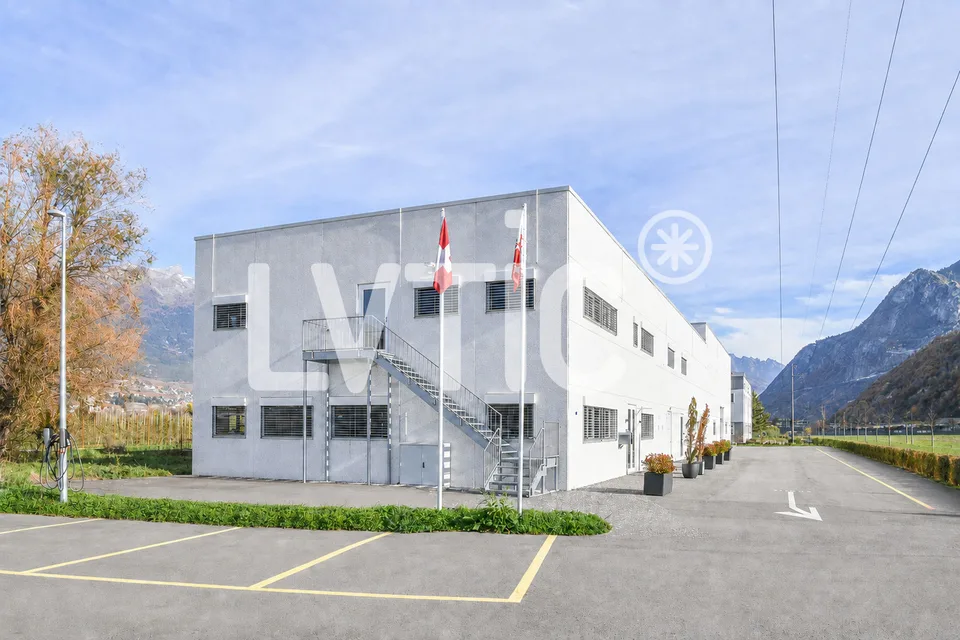 Uffici, laboratorio, showroom di 620 m2 divisibili in affitto a Sierre – foto 8 di 11