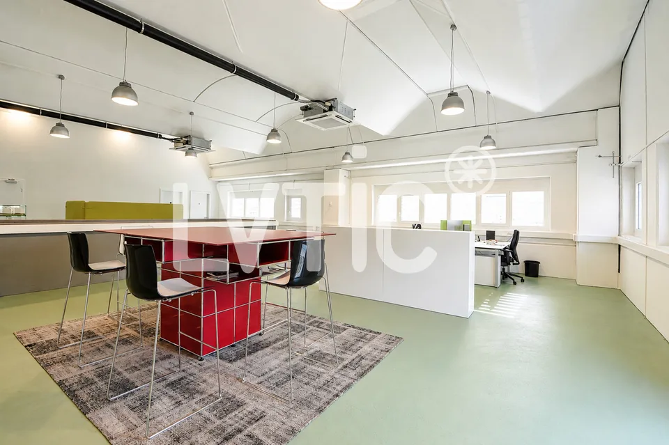 Uffici, laboratorio, showroom di 620 m2 divisibili in affitto a Sierre – foto 4 di 11