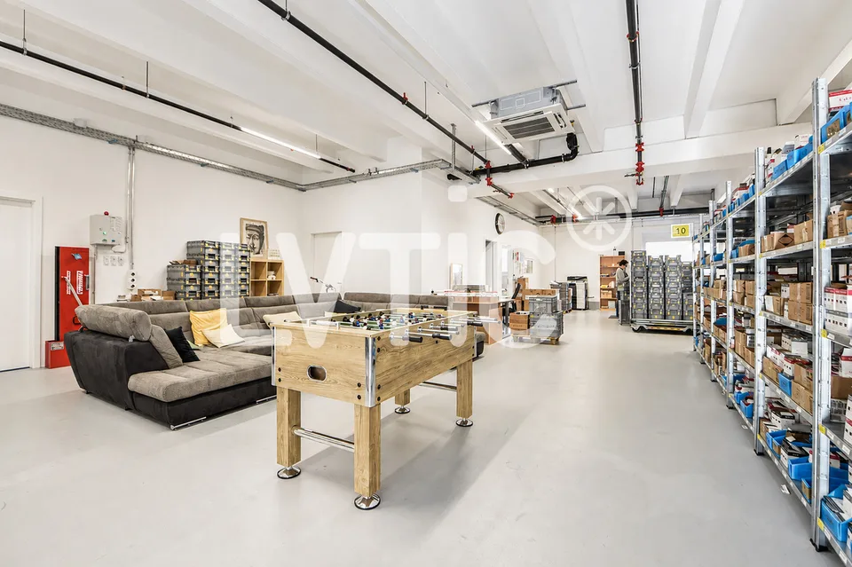Uffici, laboratorio, showroom di 620 m2 divisibili in affitto a Sierre – foto 7 di 11