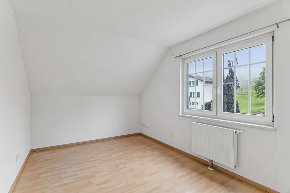 Unverbaubare Aussichtslage über Hägendorf mit viel Privatsphäre – Foto 7 von 13
