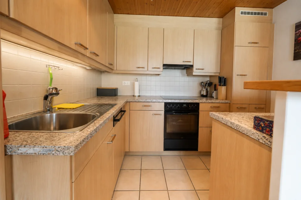 Helle 3.5- Zimmerwohnung im Dachgeschoss mit Südbalkon, Zusatzzimme... – Foto 5 von 13