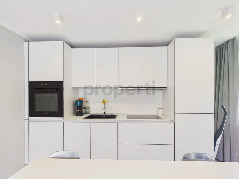 Elegant 2.5-room apartment with exclusive interior in Oberterzen – photo 12 of 16