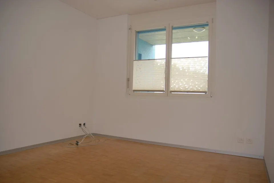 Charmante 3.5-Zimmer-Wohnung in Thierachern – Minergie-zertifiziert und rollstuhlgängig – Foto 5 von 7