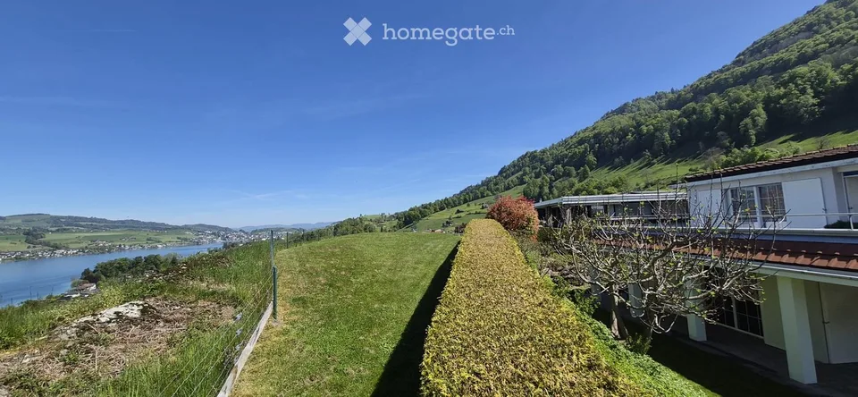 Traumhaftes 6.5-Zimmer-Einfamilienhaus mit Seeblick in Greppen – Foto 7 von 22