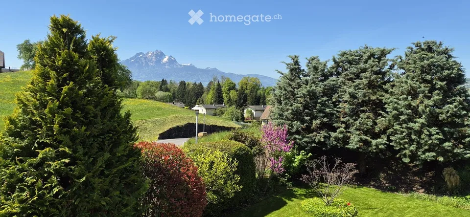 Traumhaftes 6.5-Zimmer-Einfamilienhaus mit Seeblick in Greppen – Foto 6 von 22