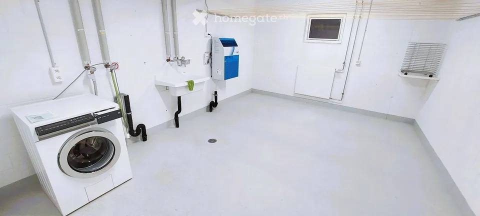 Traumhaftes 6.5-Zimmer-Einfamilienhaus mit Seeblick in Greppen – Foto 22 von 22