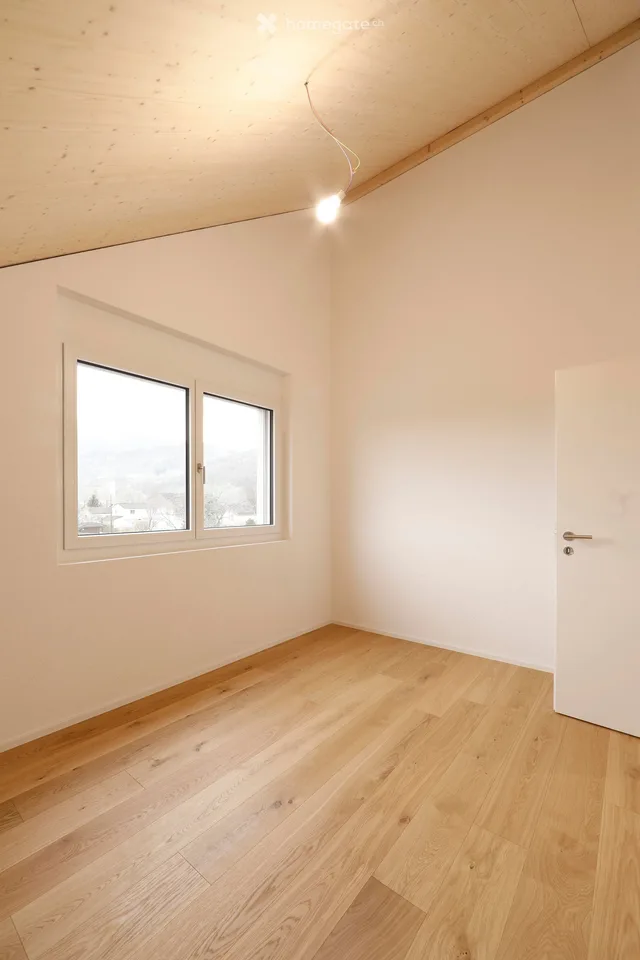 Modern 4.5-room attic apartment with mountain view in Oberriet SG