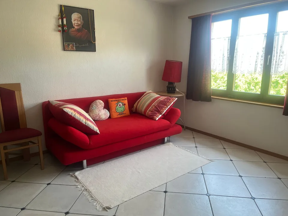 Maison abordable, grande de 7,5 pièces avec appartement annexe, 22 minutes de Berne à Busswil, commune de Lyss – photo 12 sur 27